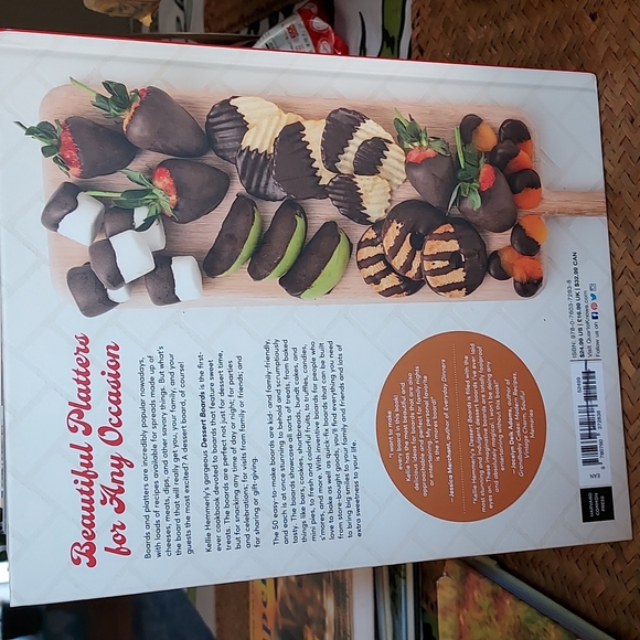 Dessert Boards Charcuterie Book - Picture 4 of 9